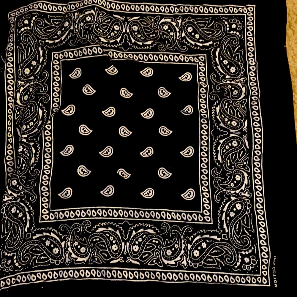Black bandana